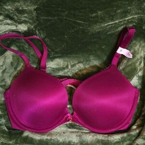 Plunge Pushup Bra in Deep Magenta Victoria's Secret Body By VICTORIA pushup Bra